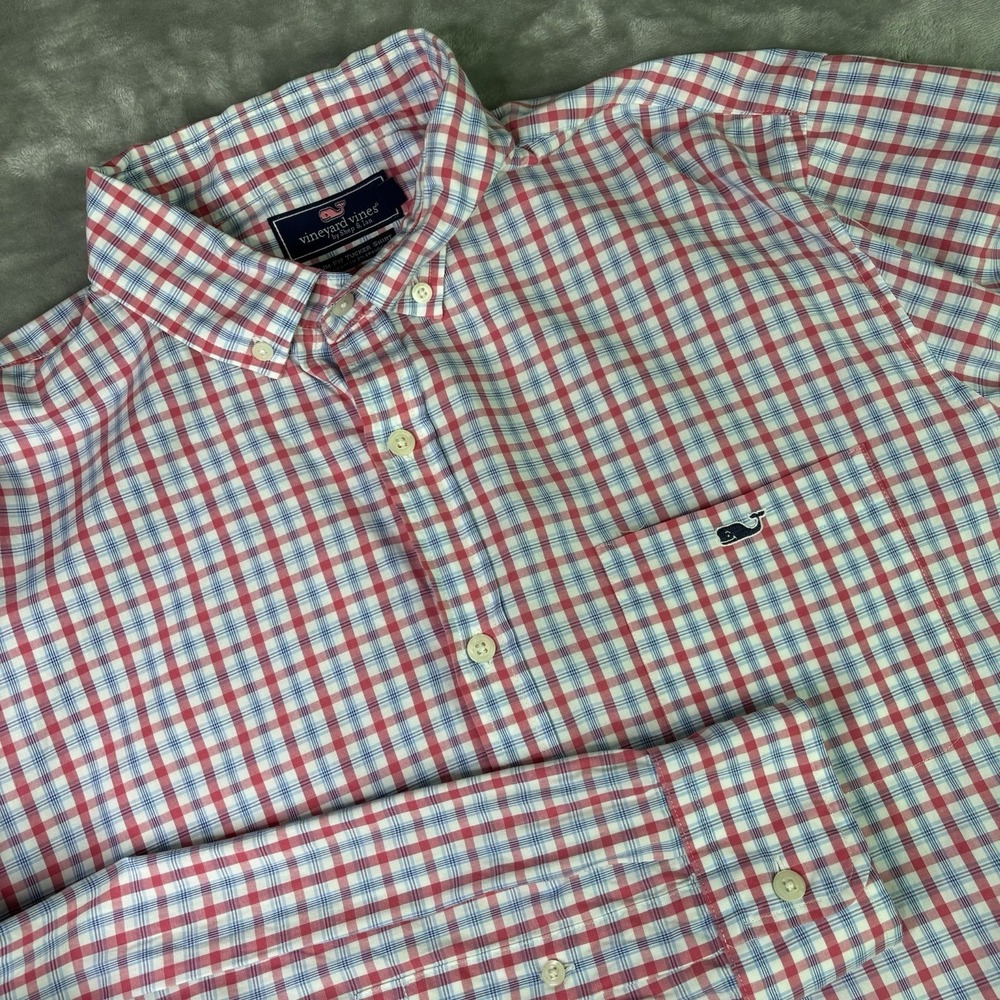 Vineyard Vines Men's Slim Fit Whale Shirt Size M‎ Red Plaid Flannel Button Down